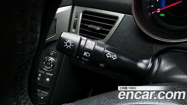 Hyundai AVANTE 2012 — photo 31