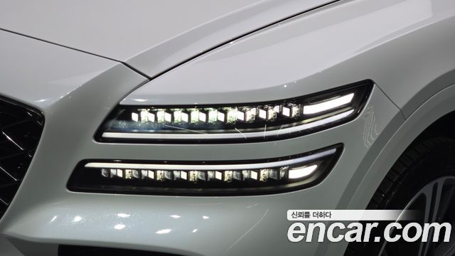 Genesis GV80 2024 — photo 8