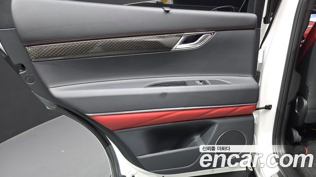 Genesis GV80 2024 — photo 15