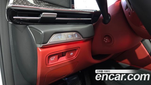 Genesis GV80 2024 — photo 28