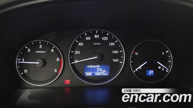 Hyundai Starex 2020 — photo 8