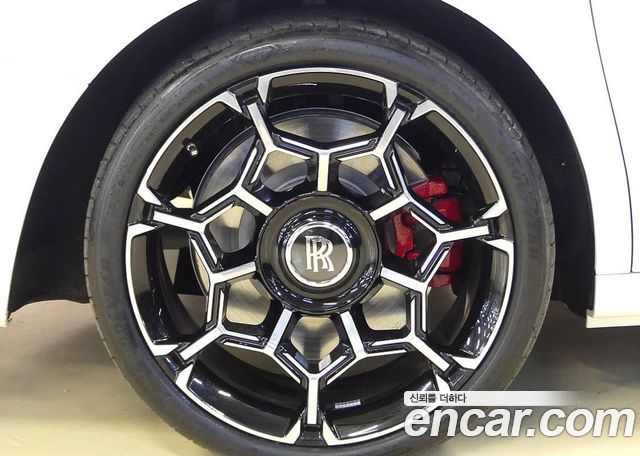 Rolls-Royce Ghost 2025 — photo 8