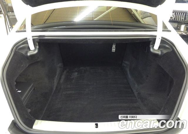 Rolls-Royce Ghost 2025 — photo 9