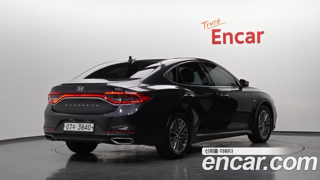 Hyundai Grandeur 2019 — photo 2