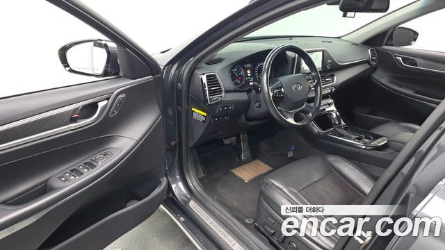 Hyundai Grandeur 2019 — photo 10