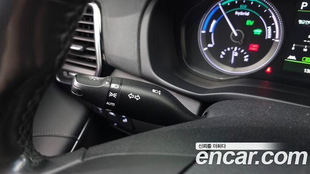 Hyundai Grandeur 2019 — photo 17