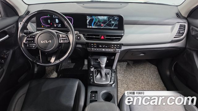 Kia Seltos 2023 — photo 10