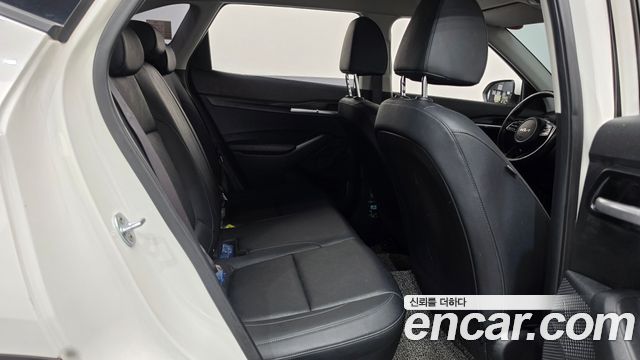 Kia Seltos 2023 — photo 24