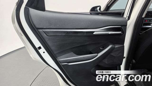 Kia Seltos 2023 — photo 15