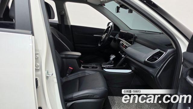 Kia Seltos 2023 — photo 16