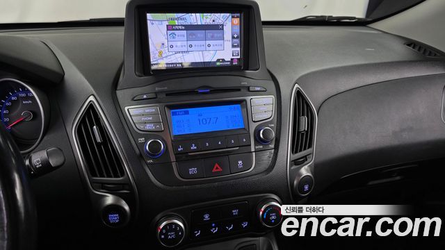 Hyundai Tucson 2015 — photo 19