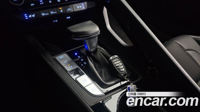 Hyundai AVANTE 2021 — photo 9