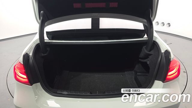 BMW 3-Series 2016 — photo 20