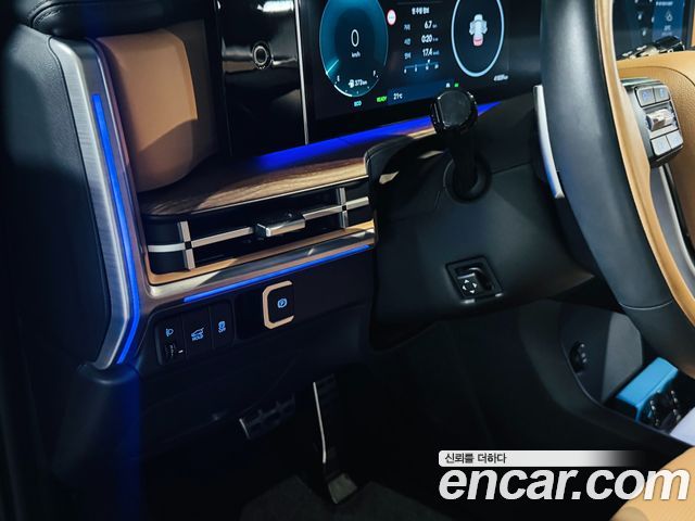 Hyundai Santafe 2024 — photo 11