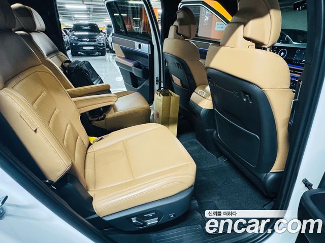 Hyundai Santafe 2024 — photo 18