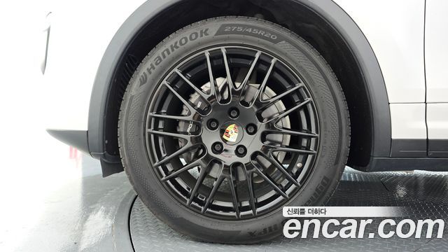 Porsche Cayenne 2016 — photo 5