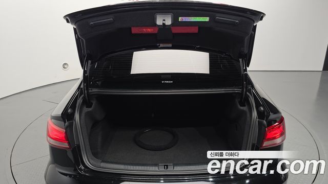Audi A3 2018 — photo 26