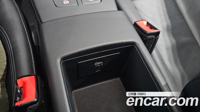 Audi A3 2018 — photo 29