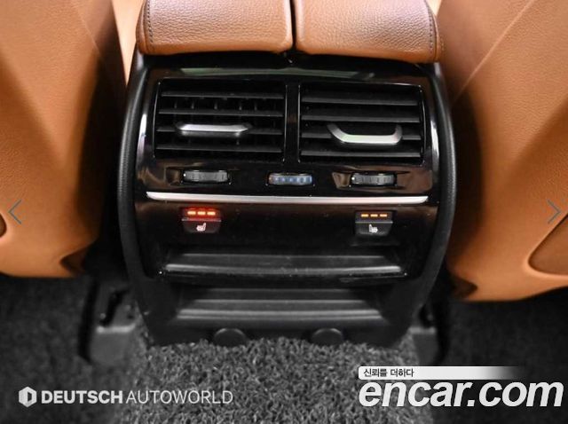 BMW 5-Series 2018 — photo 16