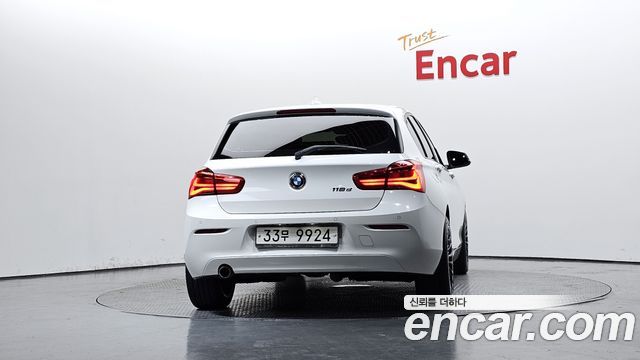 BMW 1-Series 2016 — photo 4