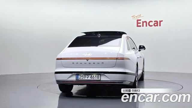 Hyundai Grandeur 2023 — photo 4