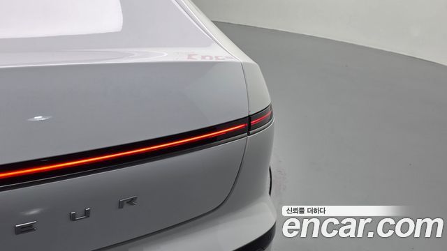 Hyundai Grandeur 2023 — photo 9