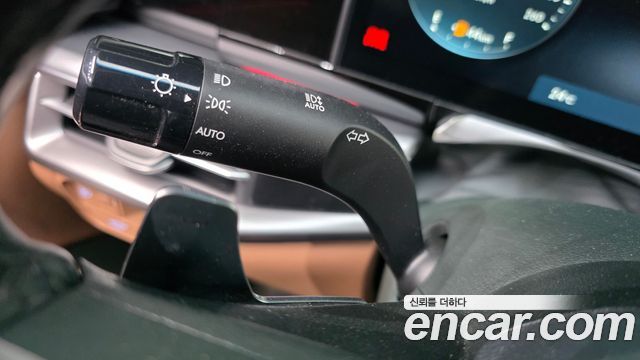Hyundai Grandeur 2023 — photo 28
