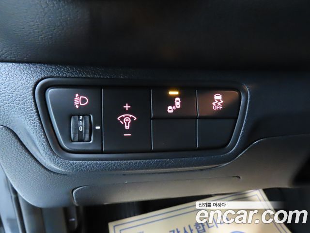 Kia K3 2022 — photo 15