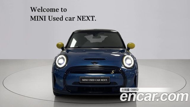 Mini Cooper 2024 — photo 3