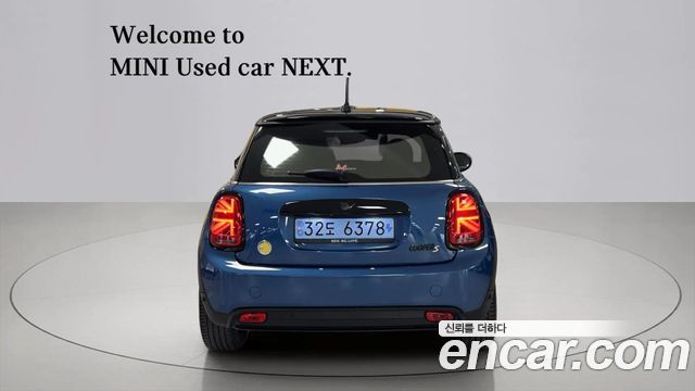 Mini Cooper 2024 — photo 4