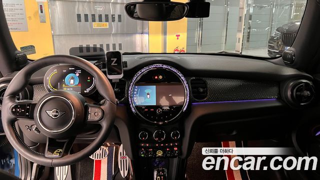 Mini Cooper 2024 — photo 7