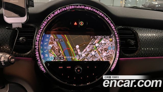 Mini Cooper 2024 — photo 14