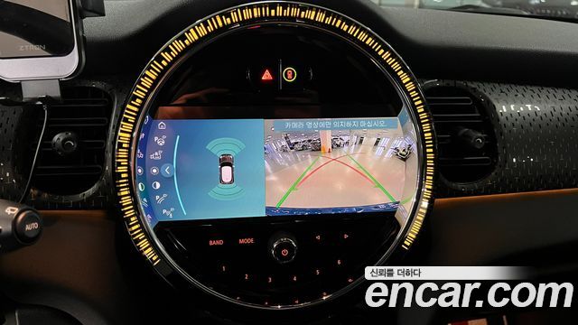 Mini Cooper 2024 — photo 15