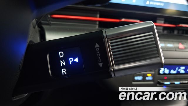 Hyundai Kona 2023 — photo 12
