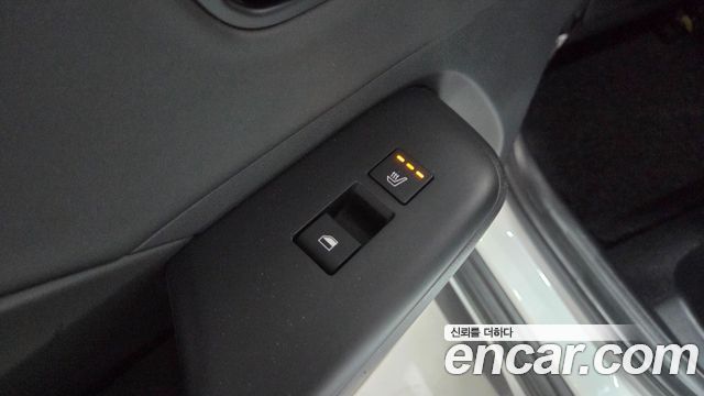 Hyundai Kona 2023 — photo 22