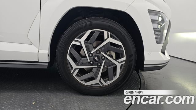 Hyundai Kona 2023 — photo 7