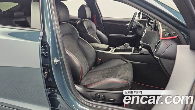 Kia Stinger 2023 — photo 16