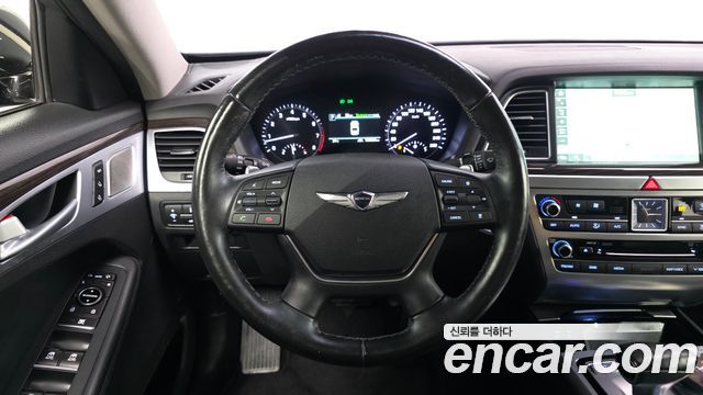 Genesis G80 2017 — photo 12