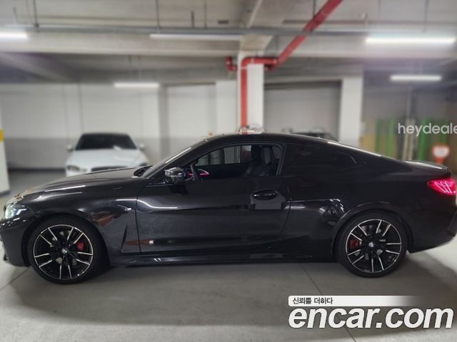 BMW 4-Series 2025 — photo 3