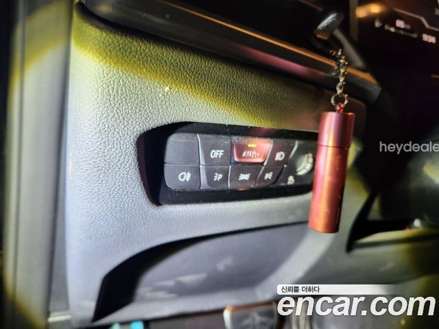 BMW 4-Series 2025 — photo 15