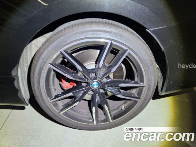 BMW 4-Series 2025 — photo 18