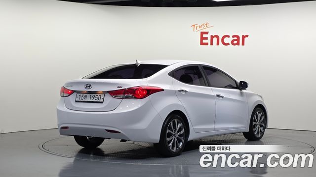 Hyundai AVANTE 2014 — photo 2