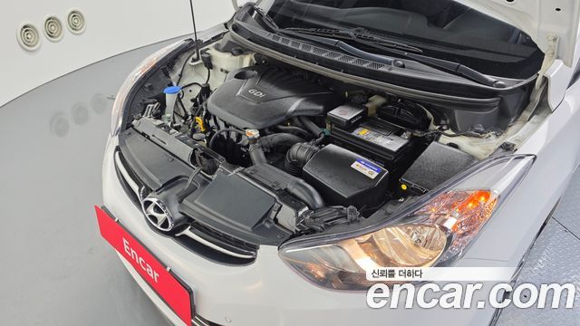 Hyundai AVANTE 2014 — photo 6