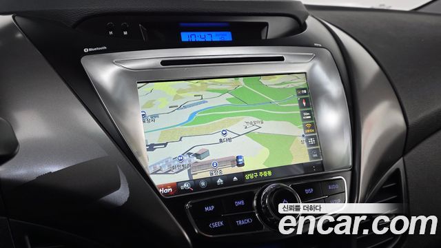 Hyundai AVANTE 2014 — photo 12