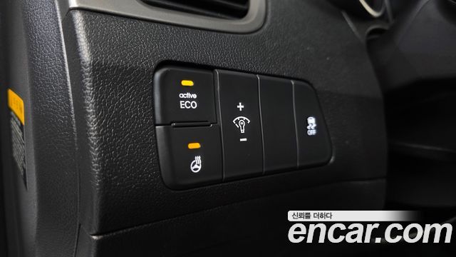 Hyundai AVANTE 2014 — photo 20