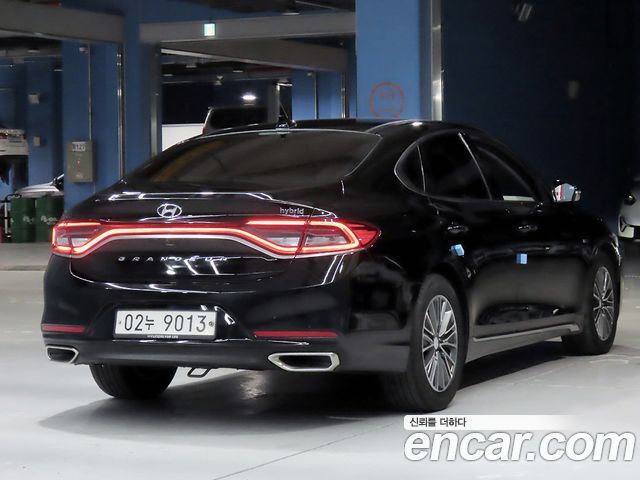 Hyundai Grandeur 2018 — photo 2