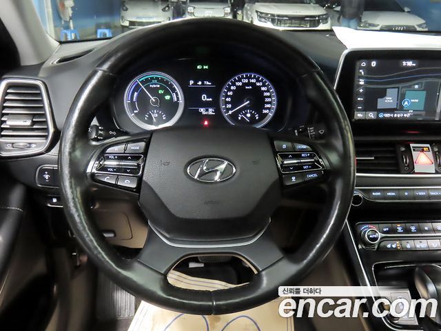 Hyundai Grandeur 2018 — photo 14