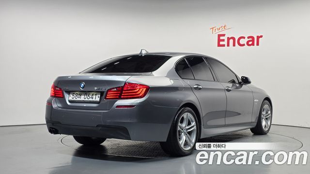 BMW 5-Series 2016 — photo 2