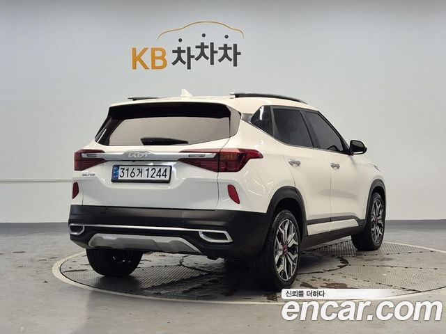 Kia Seltos 2023 — photo 3