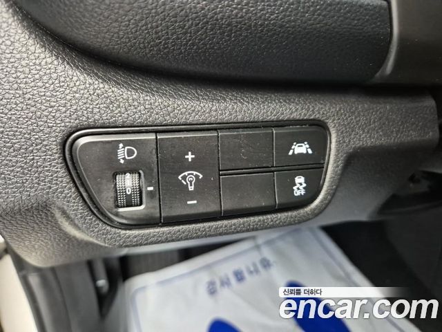 Kia Seltos 2023 — photo 16